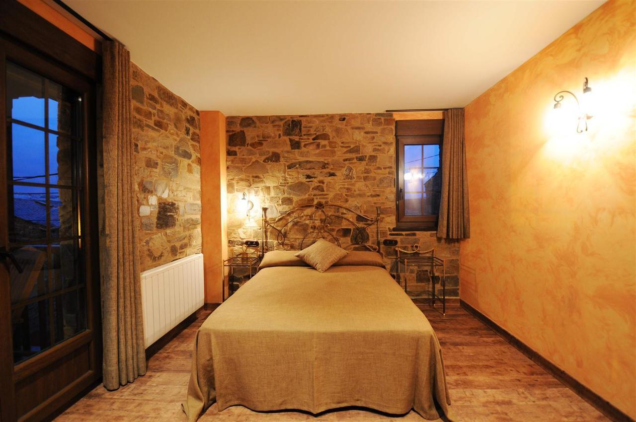 Hotel Rural La Casa Del Peregrino El Acebo de San Miguel Номер фото